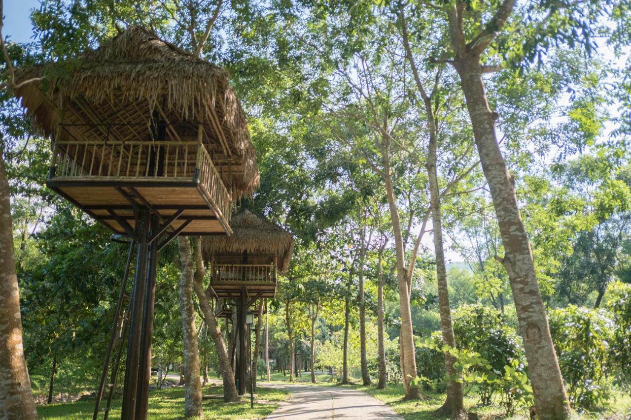 Thanh Tan Hot Springs By Fusion Hue Exterior photo